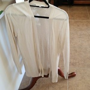 Beige buttonless cardigan